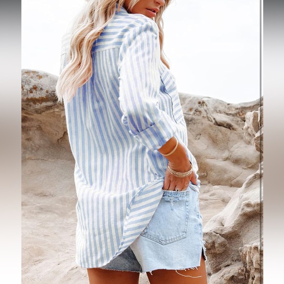 White and Blue Long Sleeve Button Down Shirt with Notched Collar - Picture 4 of 5